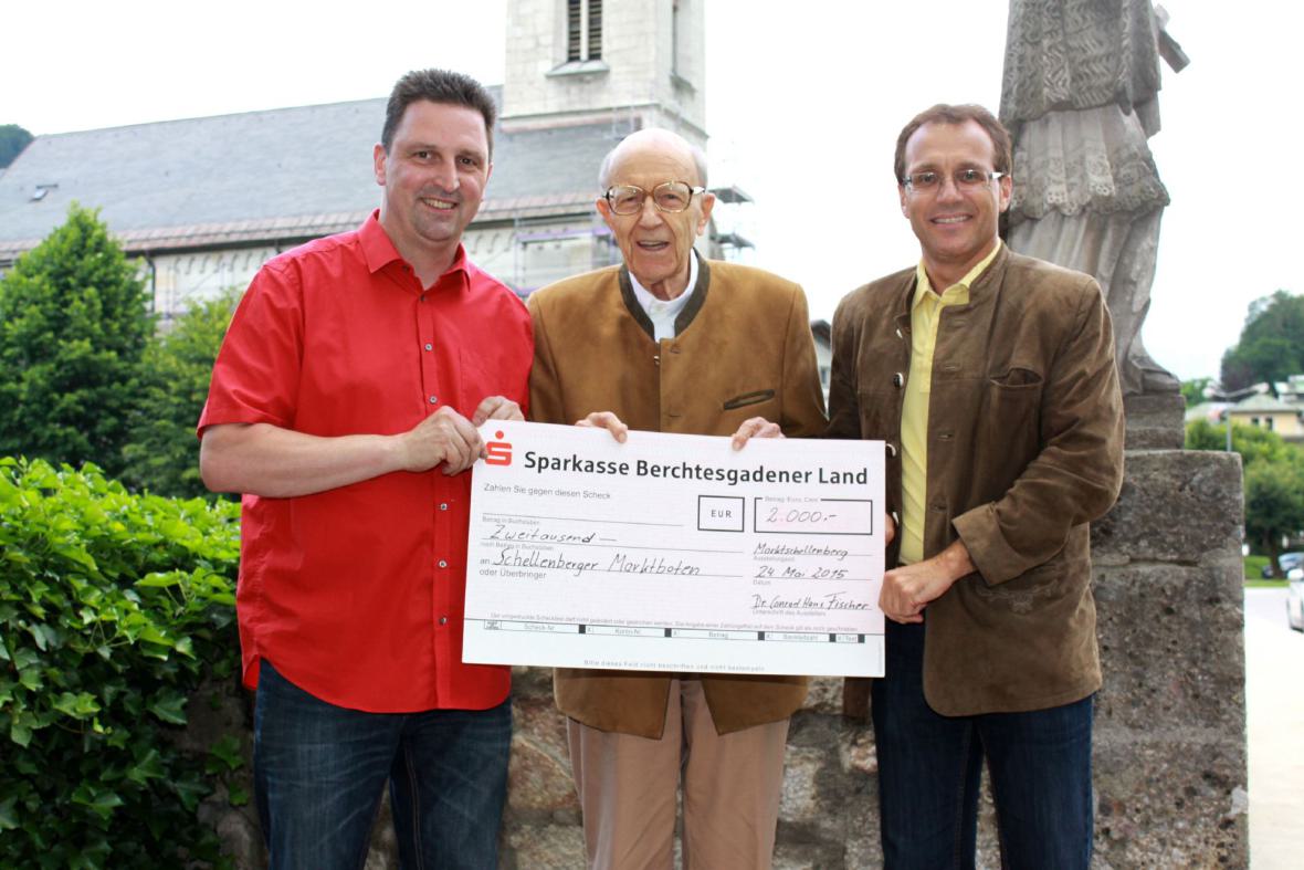 v.l. Erwin Hurter, Dr. Hans Conrad Fischer und 1. Bürgermeister Franz Halmich bei der Spendenübergabe